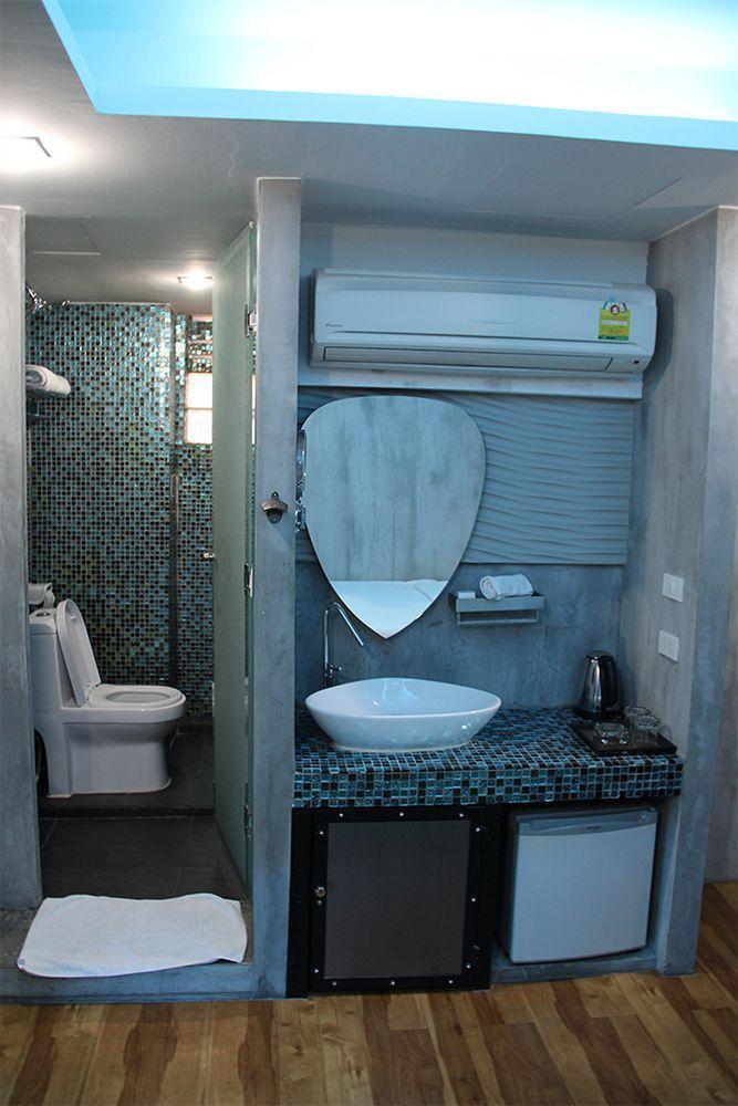 Blutique Hotel Bangkok Exterior foto